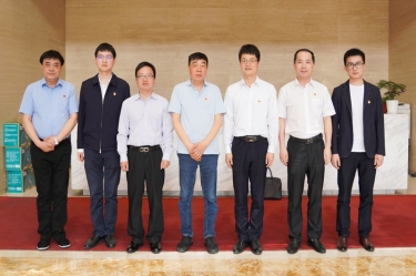 共青团嘉兴市委书记田凯一行莅临优发国际纸业调研