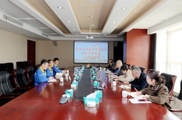 嘉兴市司法局党委委员、副局长蔡加龙一行莅临优发国际纸业调研指导