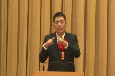 陈良杰，，，，，“天下自强模范”！